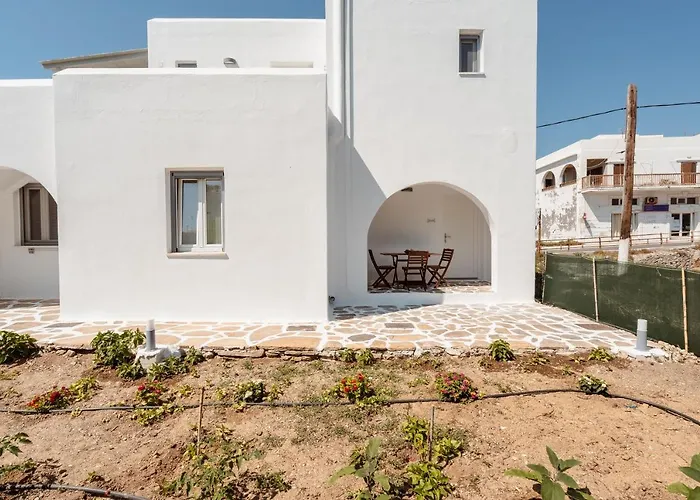 Celestial Seaview Apartments-dionysios *