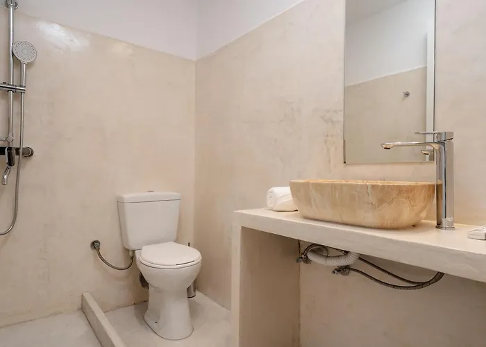 Celestial Seaview Apartments-dionysios Naxos City