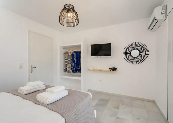 Celestial Seaview Apartments-dionysios