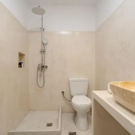 Celestial Seaview Apartments-dionysios