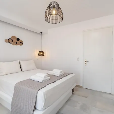 Celestial Seaview Apartments-dionysios *