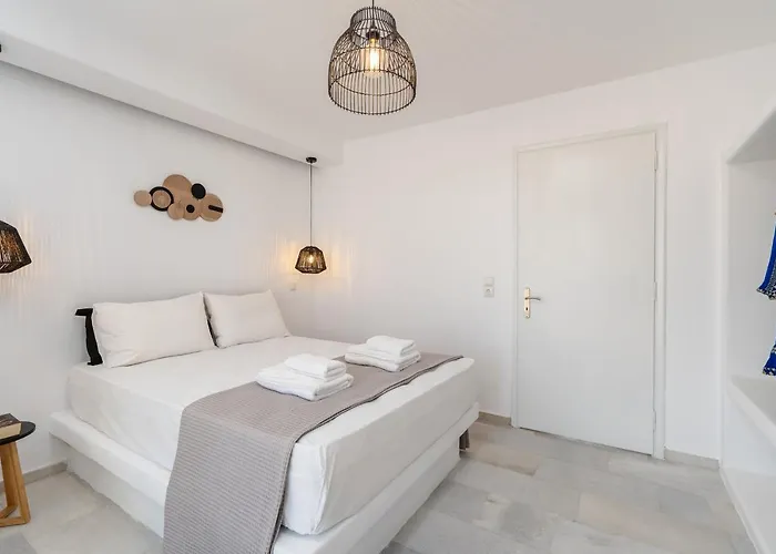 Celestial Seaview Apartments-dionysios *